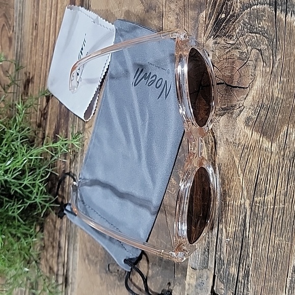 New Noemi European Sunnies - Picture 4 of 10